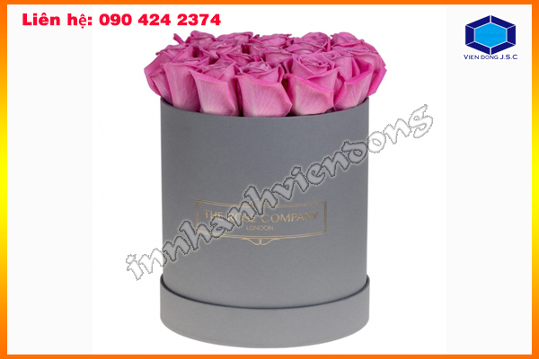 hộp đựng hoa hồng tím